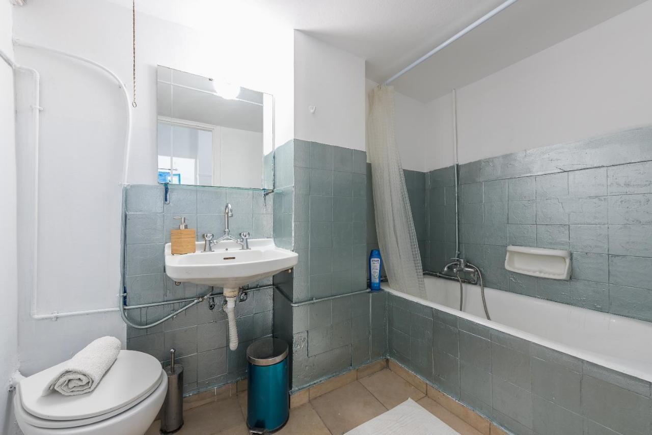 Space Paradise Apartments Афины Экстерьер фото